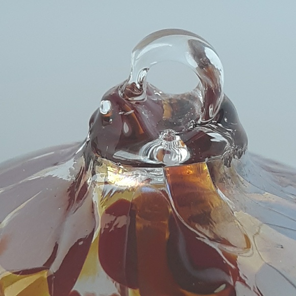 Beautiful Vintage Blown Glass Christmas Ornament - Picture 2 of 4